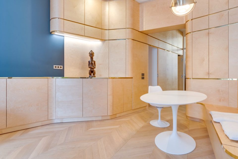 Kitchen and dining detail